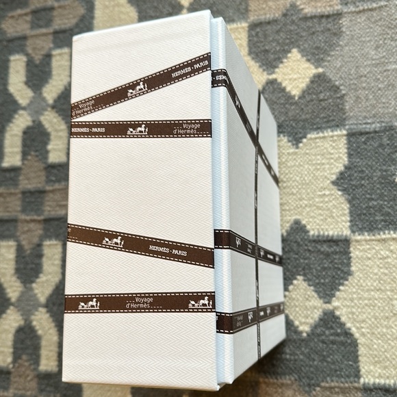 Hermes gift box - Picture 3 of 4
